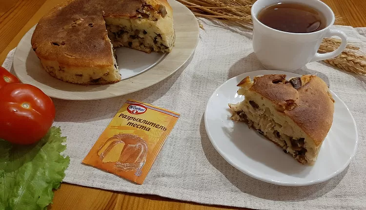 Заливной пирог с курицей и грибами 