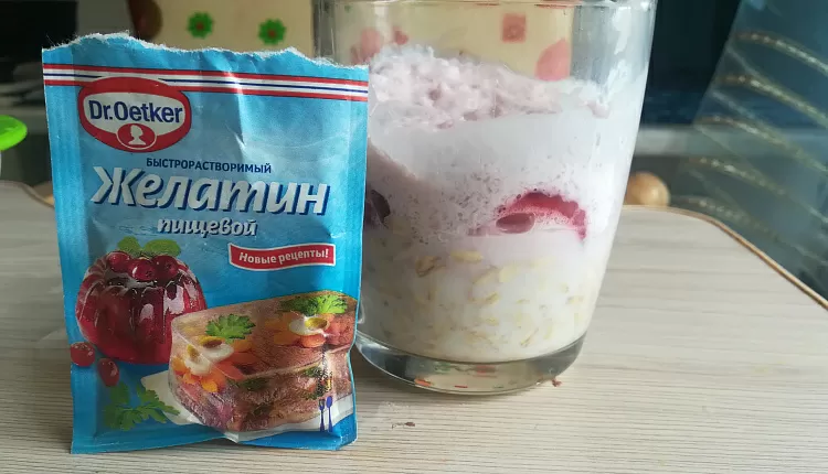 Каша с желе (ленивая овсянка)