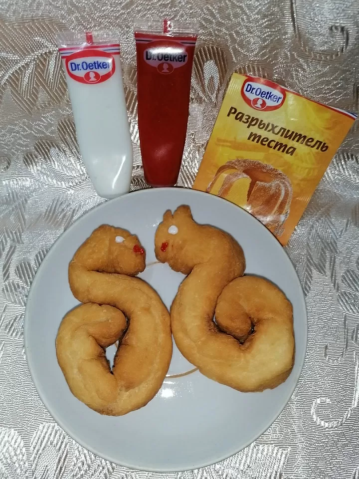 Миндальные пончики фото