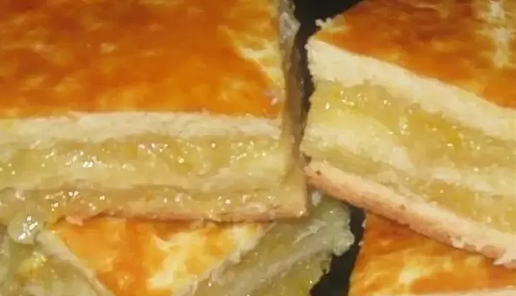 Дрожжевой пирог с лимоном и мандарином