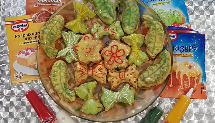 Морковные маффины с глазурью