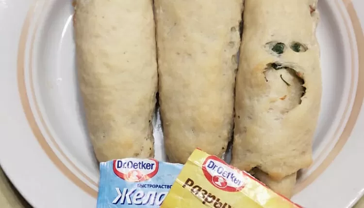 Хрустящий багет с солью и чесноком