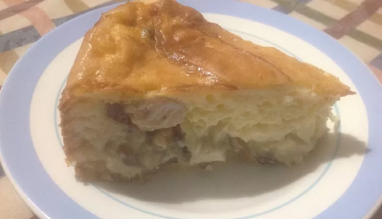 Сытный пирог с курицей