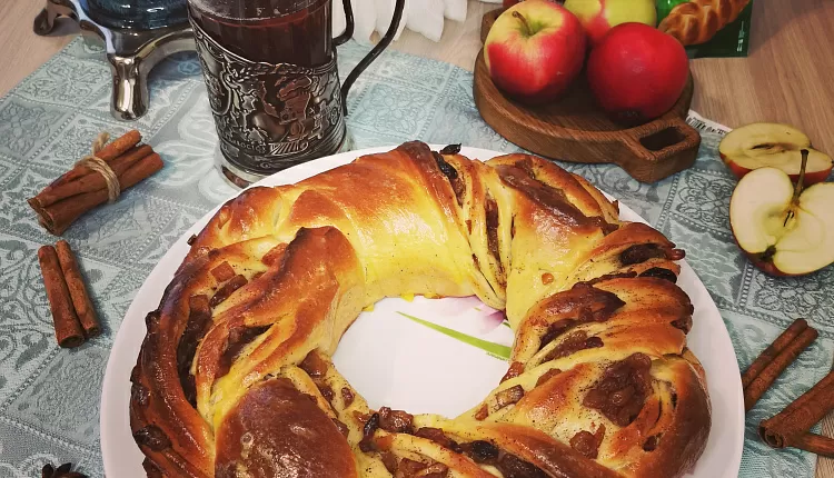 Яблочное кольцо