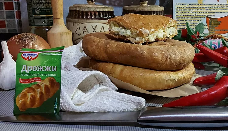 Осетинский пирог с картофелем и сыром