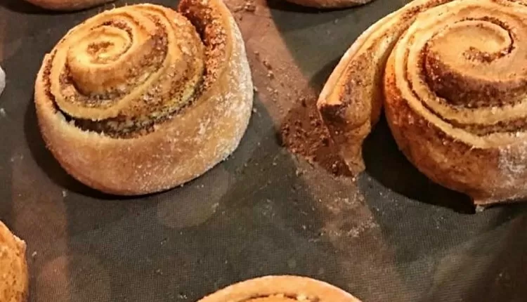 Булочки с корицей