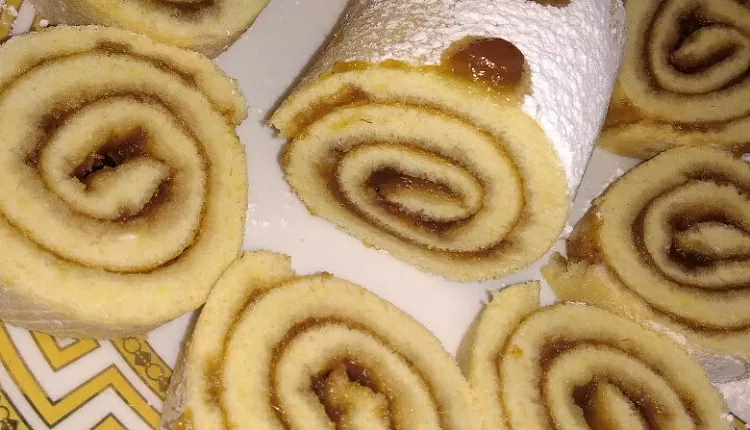 Рулет со сгущенкой