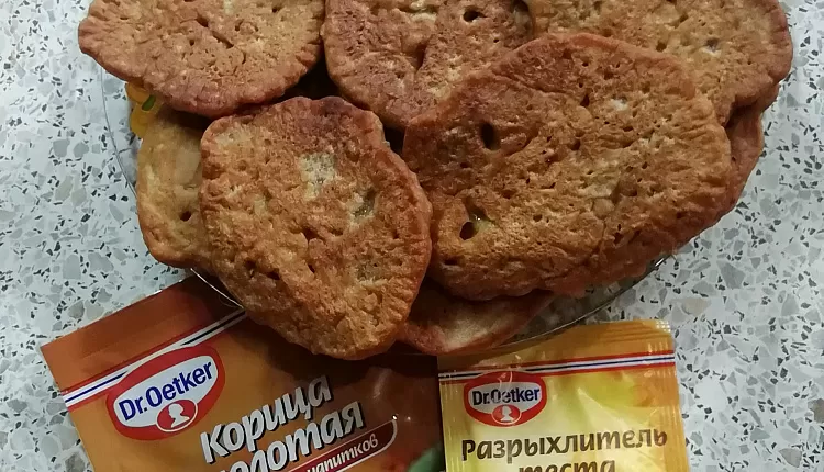 Яблочные оладушки