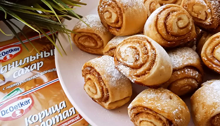 Булочки с корицей
