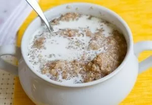 Каша с желе (ленивая овсянка)