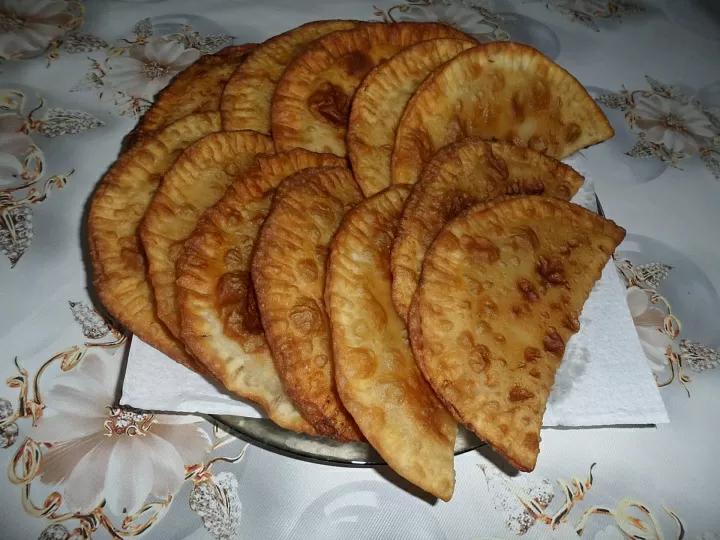 Чебуреки фото рецепта