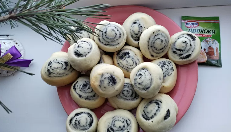 Булочка с маком 