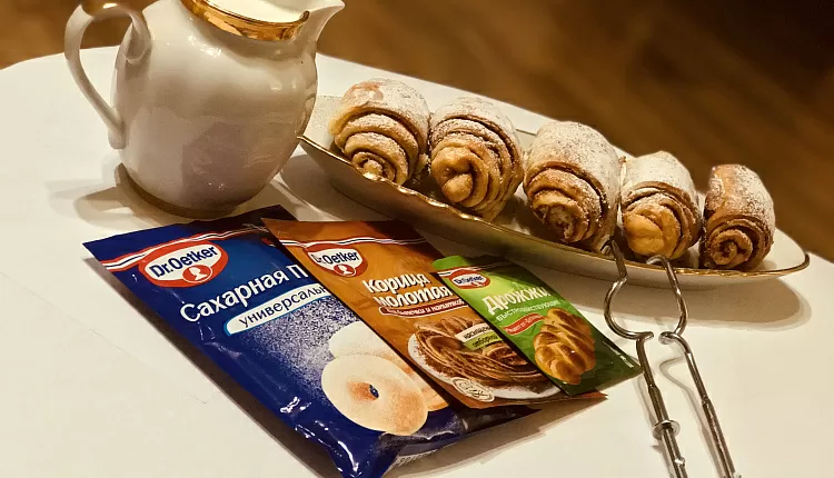 Булочки с корицей