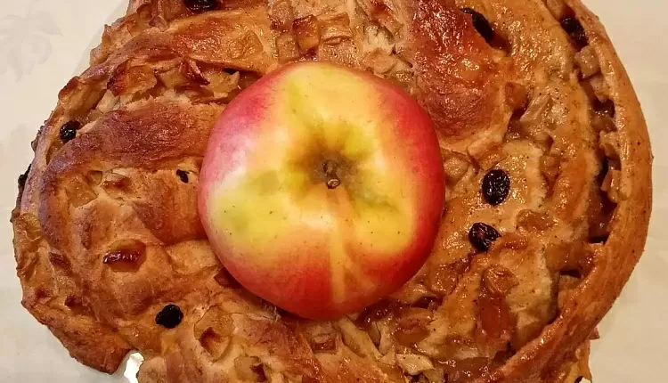 Яблочное кольцо