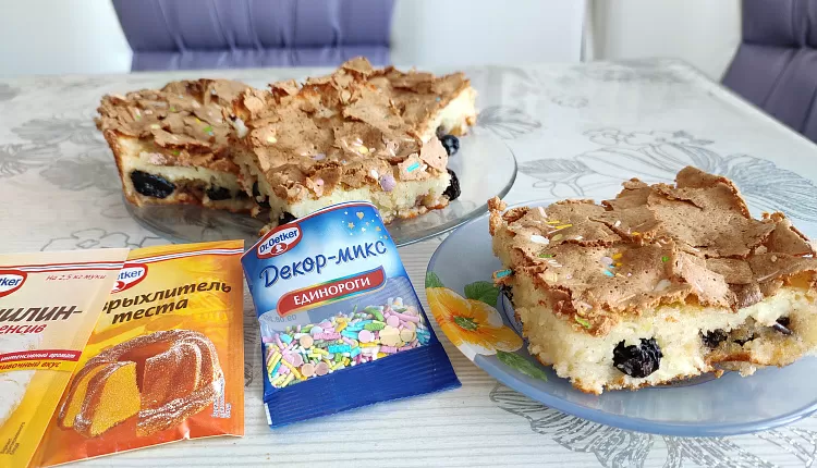 Идеальный манник на кефире с курагой