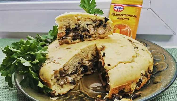 Заливной пирог с курицей и грибами 