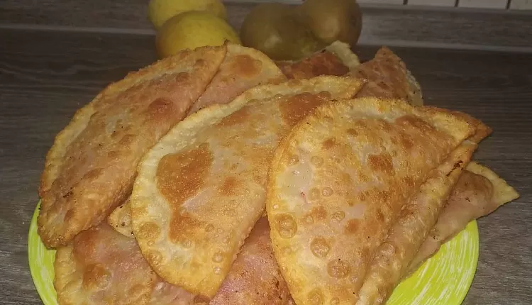 Чебуреки