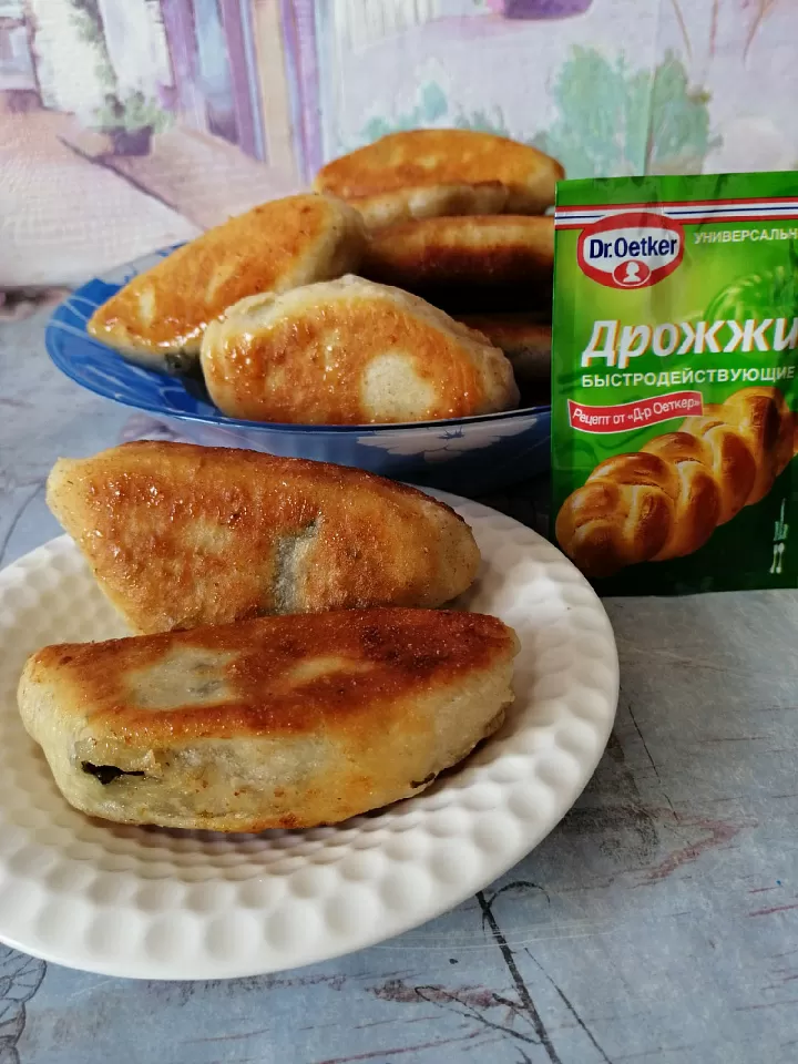 Пирожки с ревенем фото