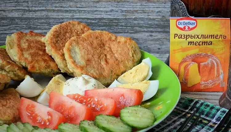 Сырные оладушки с зеленью