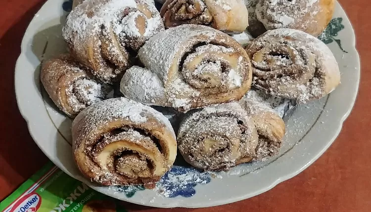 Булочки с корицей