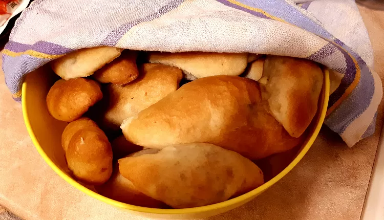Пирожки с мясом и картошкой