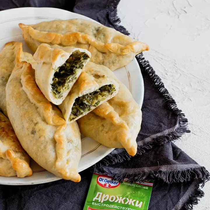 Пирожки с сыром и зеленью фото