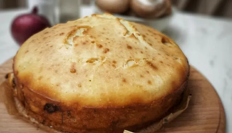 Заливной пирог с курицей и грибами 