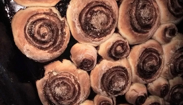 Булочки с корицей