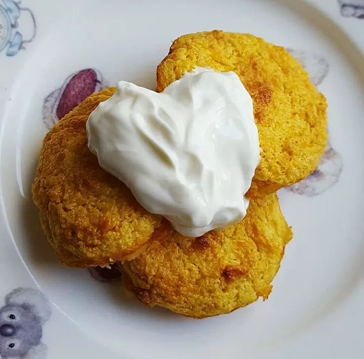 Яблочно-морковные кексы фото