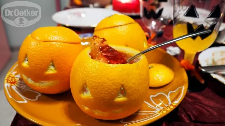 Оригинальный десерт: желе в апельсинах👍 фото рецепта
