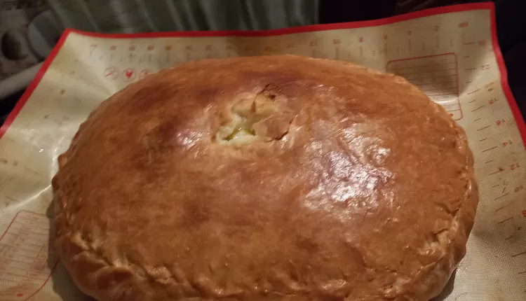 Классический курник с кунжутом 