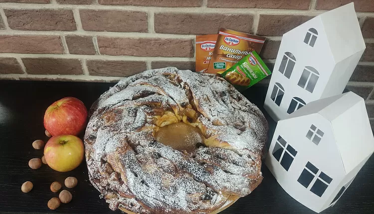 Яблочное кольцо
