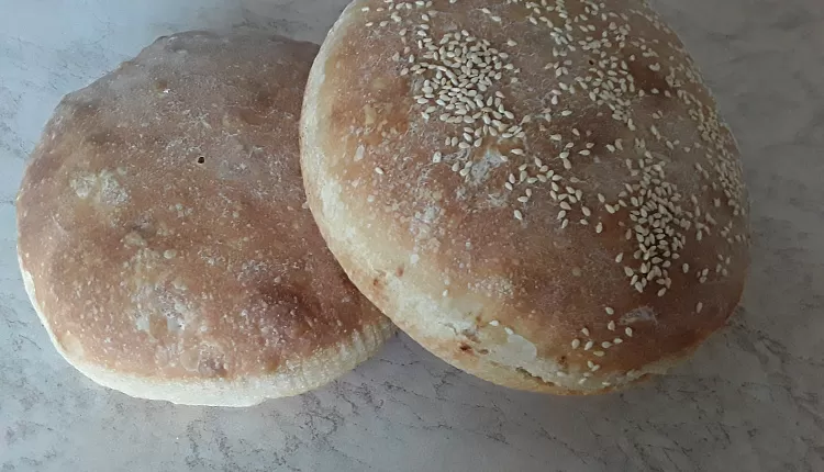 Не сладкие булочки с кунжутом