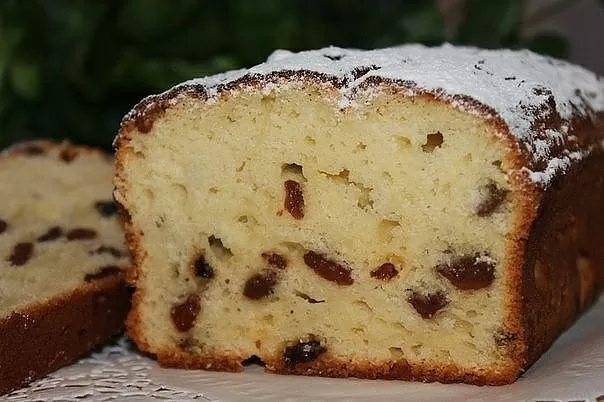 Творожный кекс с изюмом  фото рецепта