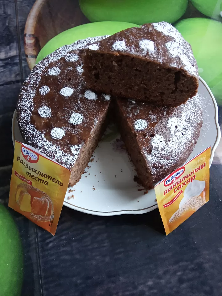 Шоколадный пирог из кабачков в мультиварке фото
