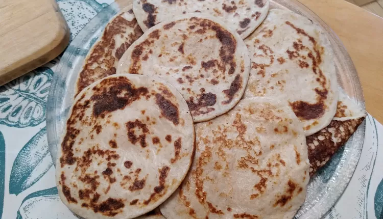 Оладьи с яблоками и творожком