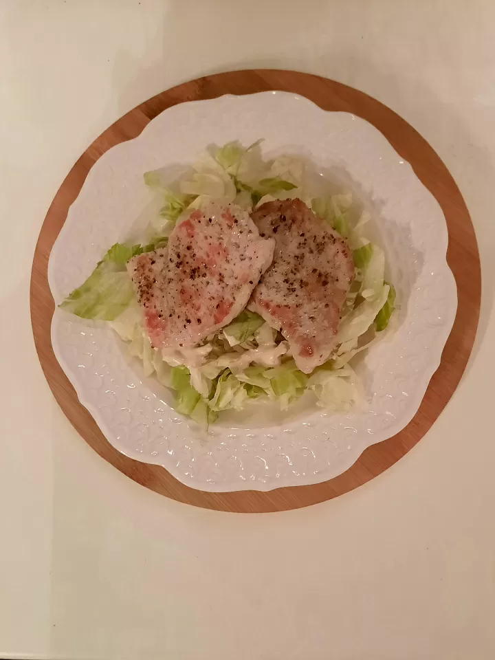 Мясо с соусом цезарь  фото