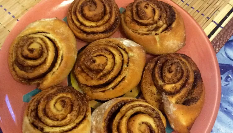 Шведские булочки с корицей