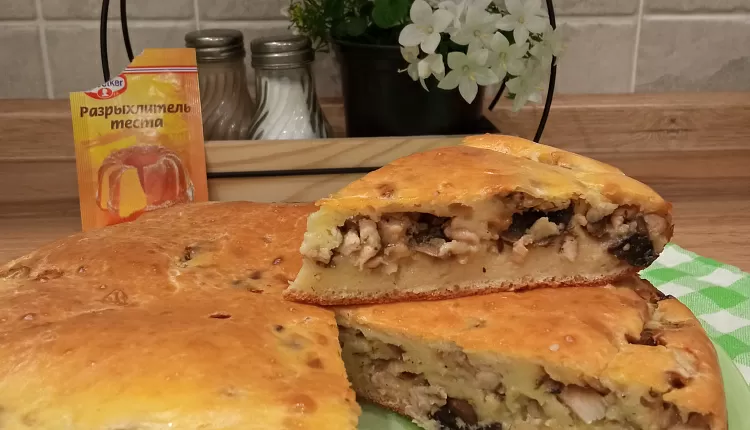 Заливной пирог с курицей и грибами 
