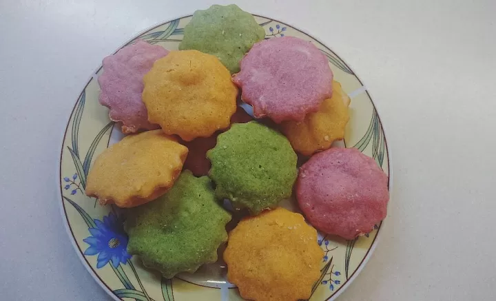 Цветные кексы  фото