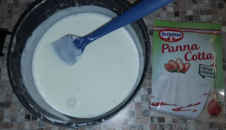 Вишневая Панна Котта