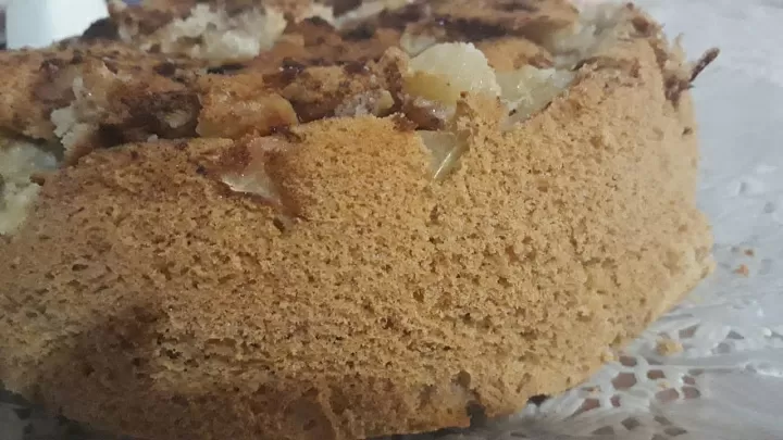 Шарлотка с я блоками и грушами фото