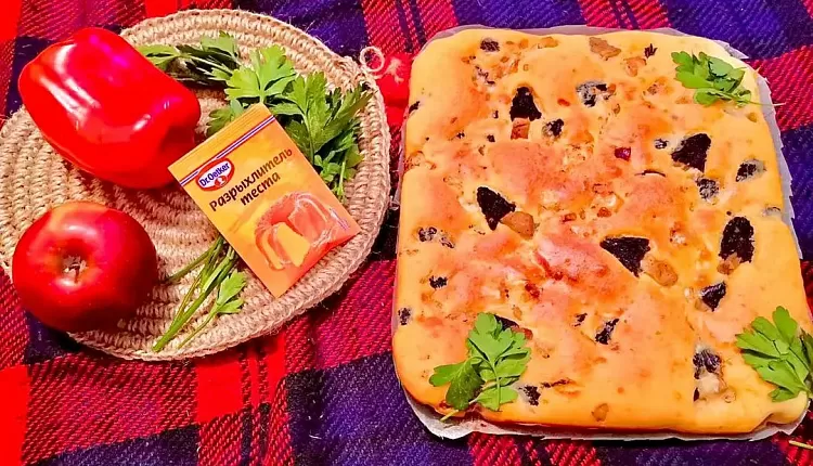 Заливной пирог с курицей и грибами 
