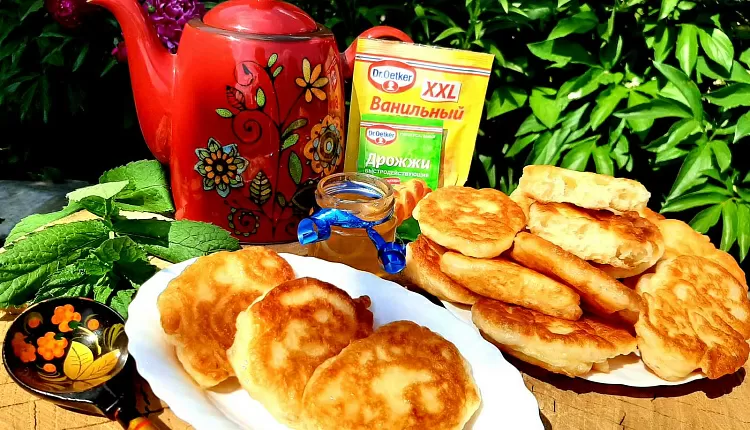 Оладьи дрожжевые