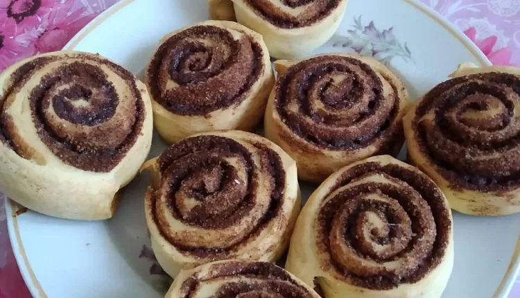 Булочки с корицей