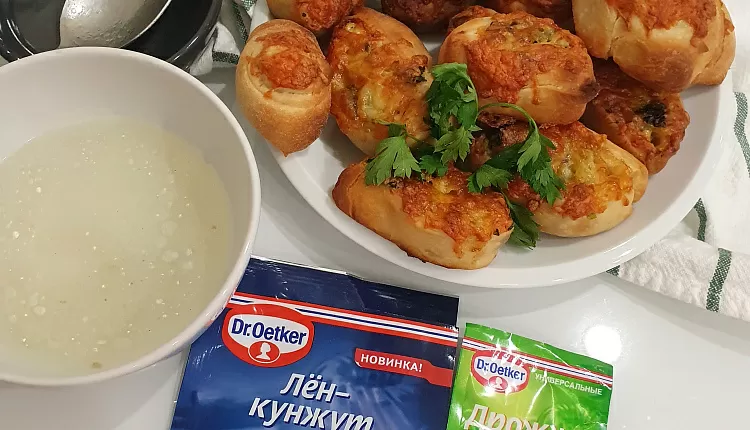 Рулетики с сыром и зеленью