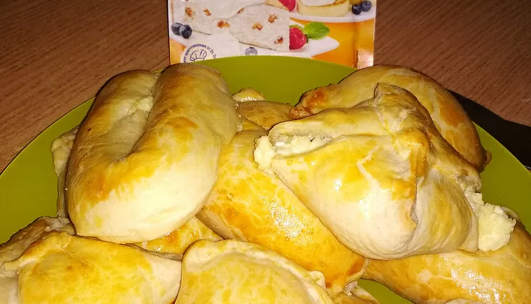 Треугольнички с творогом