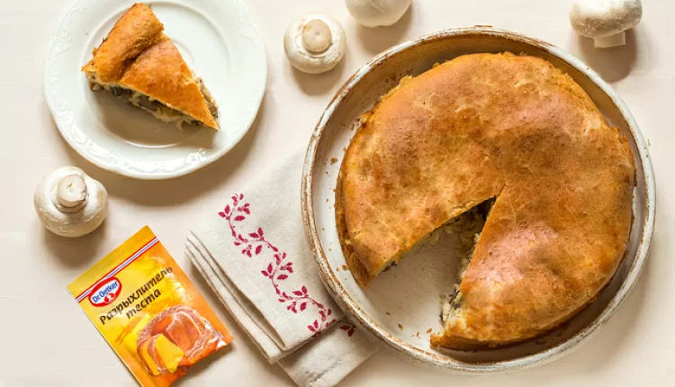 Заливной пирог с курицей и грибами 