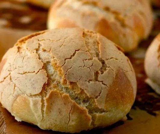Домашний хлеб на дрожжах с хрустящей корочкой фото