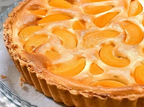 Быстрый пирог с абрикосами